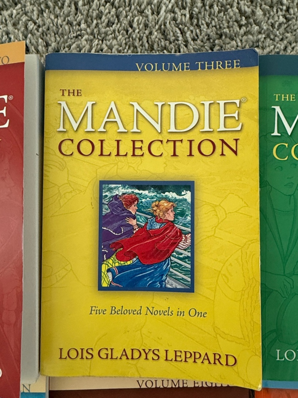 Mandie Collection Paperback Book Lot - 1-11+Mandie her college days - Picture 3 of 4